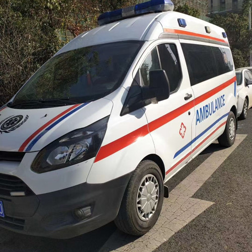 盐都品质救护车出租,为您的健康出行负责